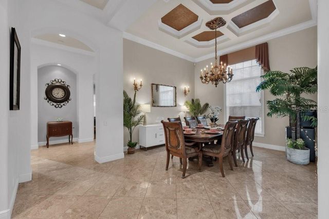 6217 KINGBIRD MANOR DRIVE, Lithia, FL 33547