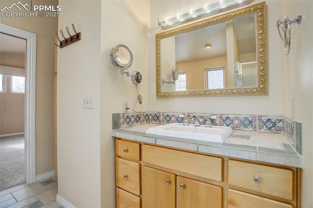 725 N Logan Avenue, Colorado Springs, CO 80909