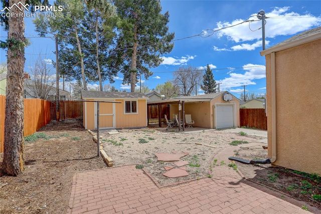 725 N Logan Avenue, Colorado Springs, CO 80909