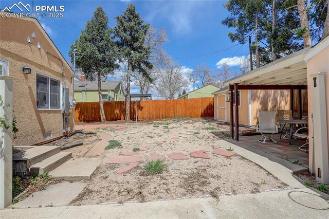 725 N Logan Avenue, Colorado Springs, CO 80909