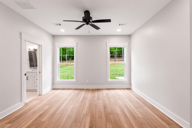 9 West Lake Lane, Little Rock, AR 72210