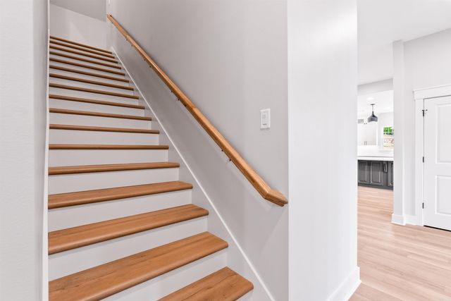 9 West Lake Lane, Little Rock, AR 72210