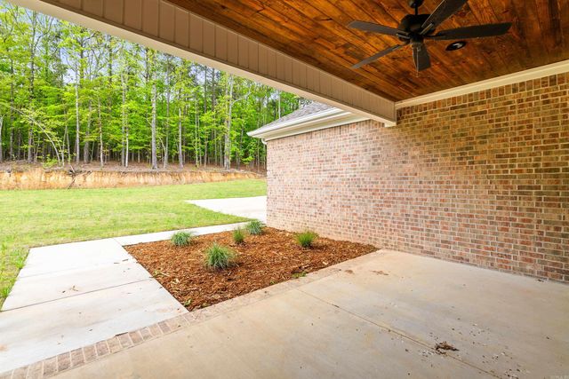 9 West Lake Lane, Little Rock, AR 72210