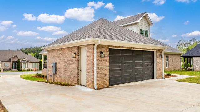 9 West Lake Lane, Little Rock, AR 72210