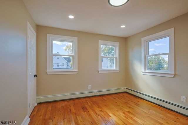 325 Manson Pl, Plainfield City, NJ 07063