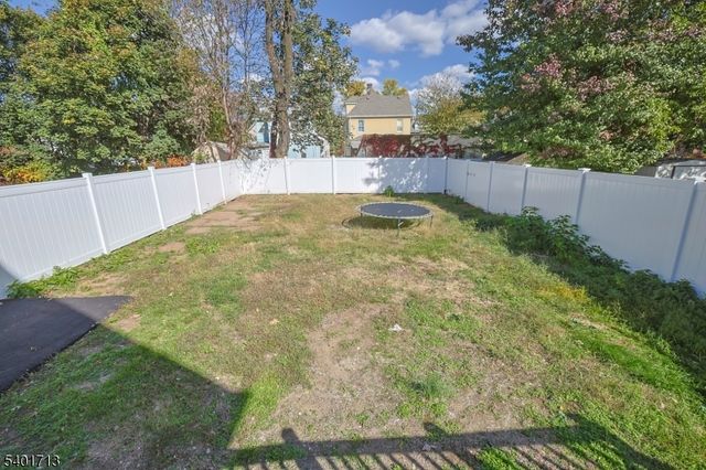 325 Manson Pl, Plainfield City, NJ 07063