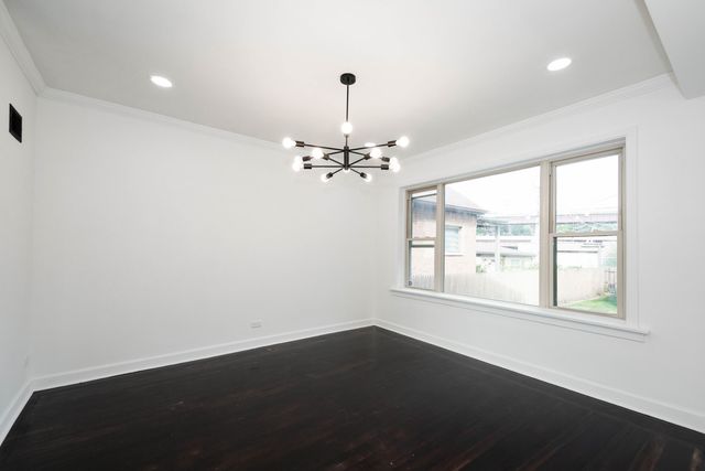 8013 S Harper Avenue, Chicago, IL 60619