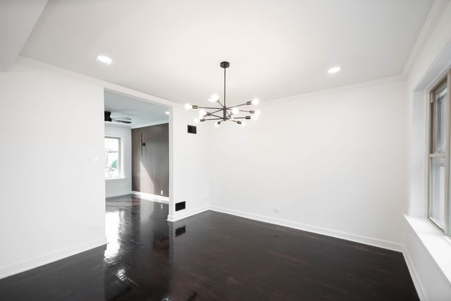 8013 S Harper Avenue, Chicago, IL 60619
