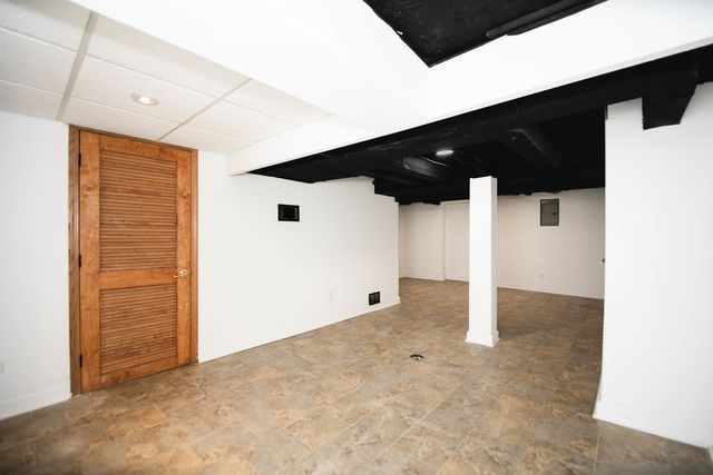 8013 S Harper Avenue, Chicago, IL 60619