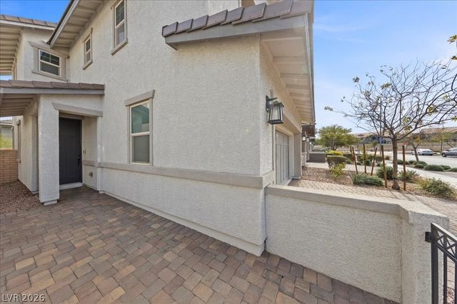 290 Cape Seville Place, Henderson, NV 89015