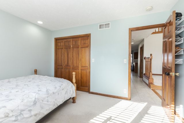 26 Brunton Court, Bloomington, IL 61704