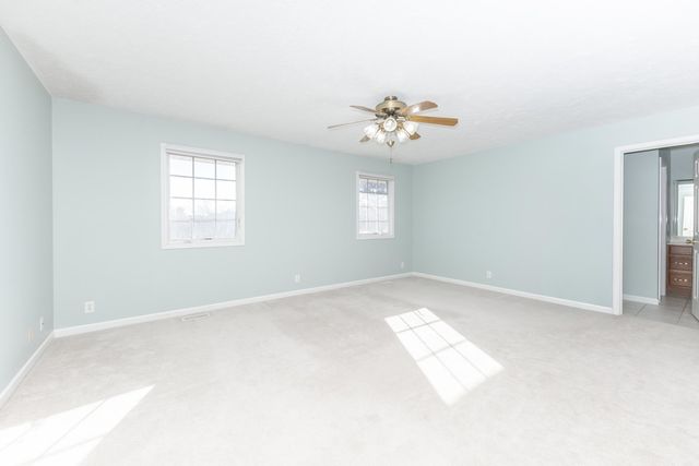 26 Brunton Court, Bloomington, IL 61704