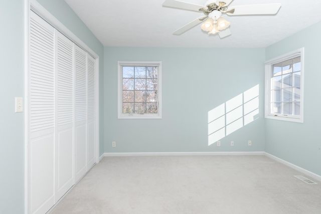 26 Brunton Court, Bloomington, IL 61704