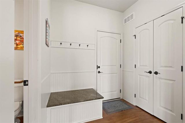 23513 W 89th Terrace, Lenexa, KS 66227