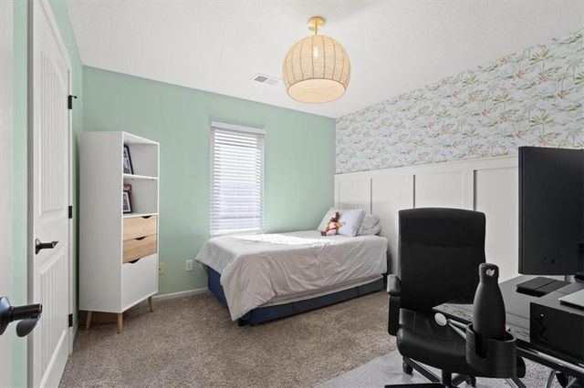 23513 W 89th Terrace, Lenexa, KS 66227