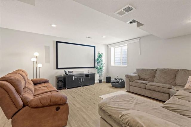 23513 W 89th Terrace, Lenexa, KS 66227