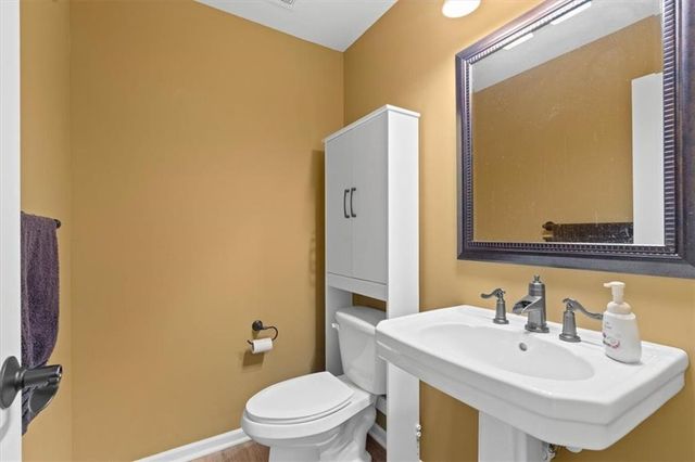 23513 W 89th Terrace, Lenexa, KS 66227