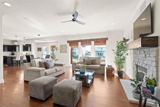 23513 W 89th Terrace, Lenexa, KS 66227