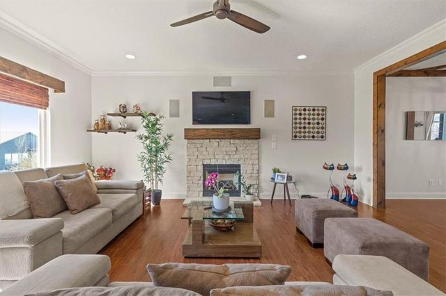 23513 W 89th Terrace, Lenexa, KS 66227