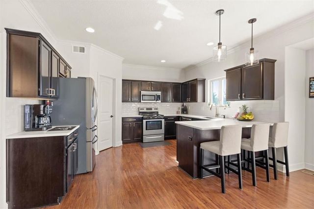 23513 W 89th Terrace, Lenexa, KS 66227