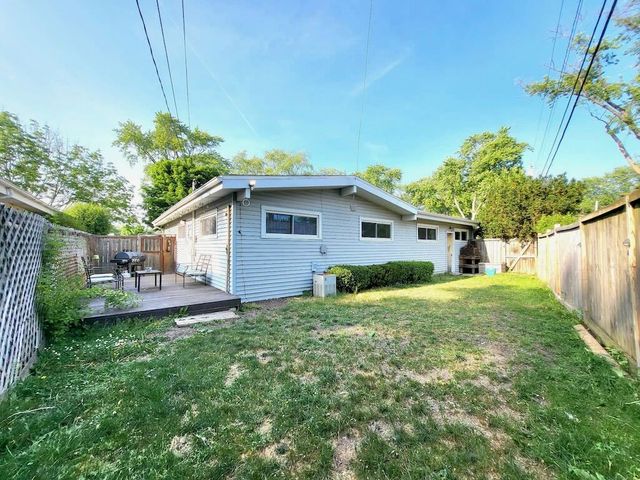 55 E Jeffrey Avenue House, Wheeling, IL 60090