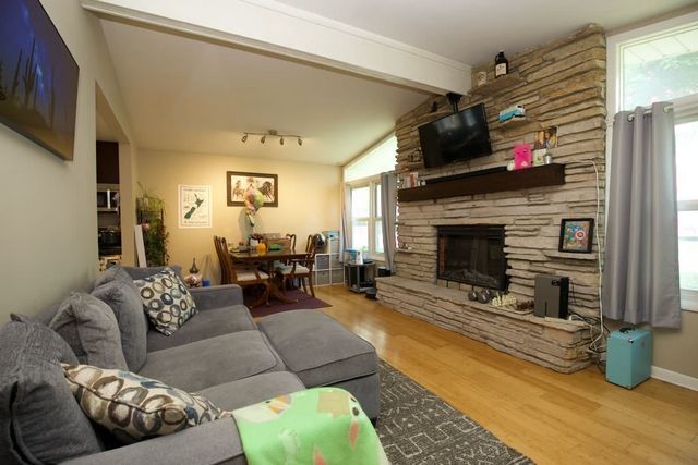 55 E Jeffrey Avenue House, Wheeling, IL 60090
