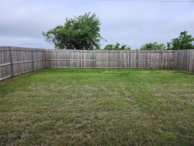 10605 Red Thistle Drive, Oklahoma City, OK 73131