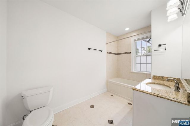 180 Edgewater Road 1A, Cliffside Park, NJ 07010