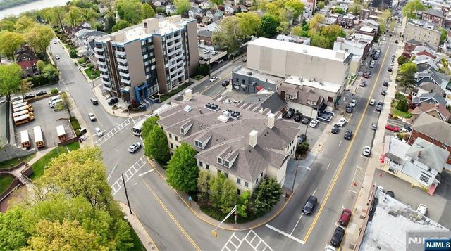 180 Edgewater Road 1A, Cliffside Park, NJ 07010