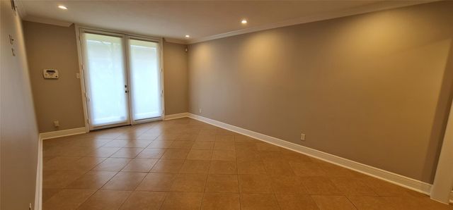 3300 Yorktown Street 19, Houston, TX 77056