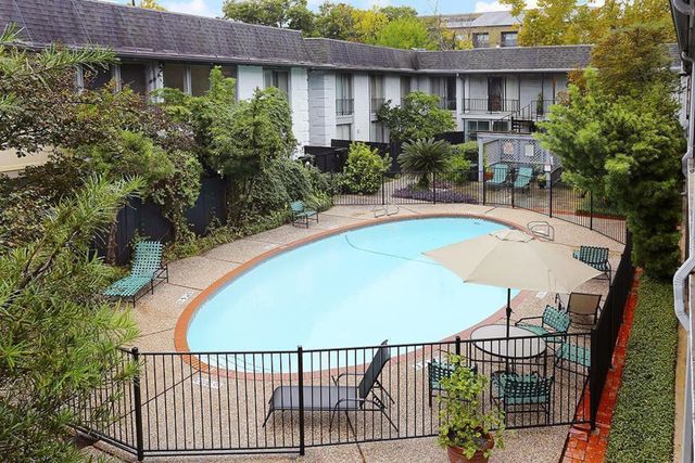 3300 Yorktown Street 19, Houston, TX 77056