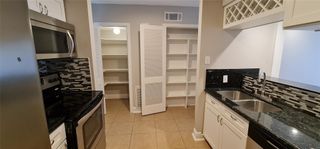 3300 Yorktown Street 19, Houston, TX 77056