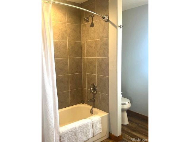 68 Camino De La Plata, Crestone, CO 81131