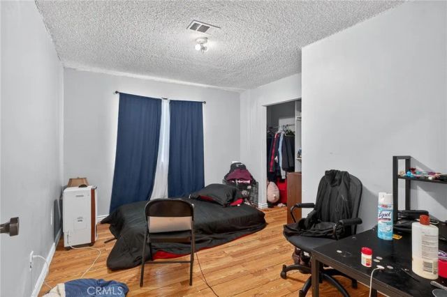 1139 E 82nd, Los Angeles, CA 90001