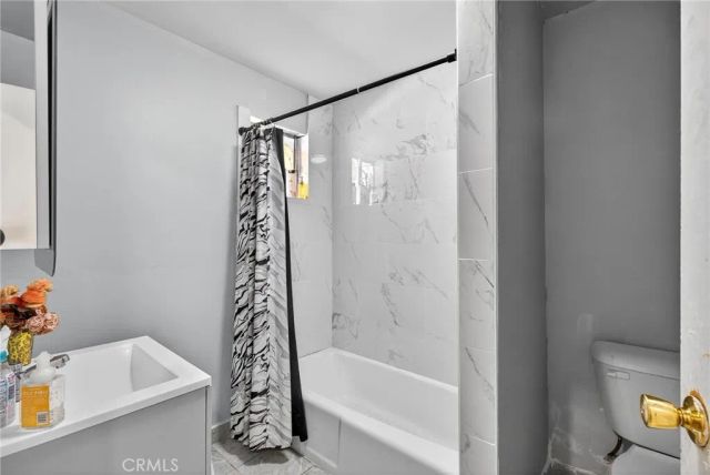 1139 E 82nd, Los Angeles, CA 90001