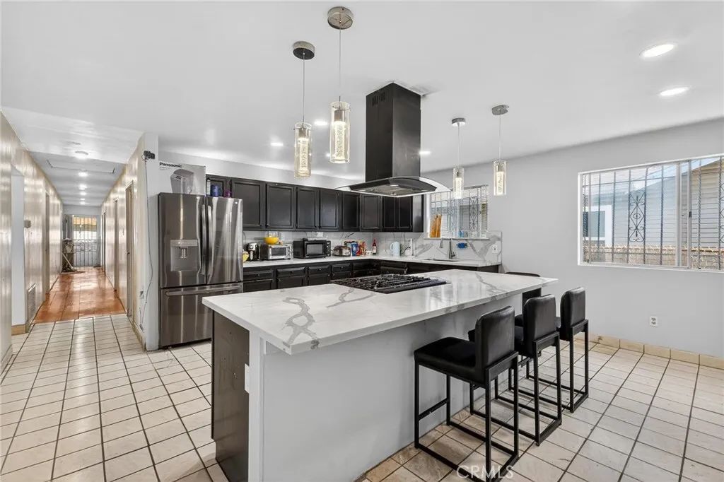 1139 E 82nd, Los Angeles, CA 90001