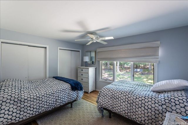 13 Van Scoys Path W, East Hampton, NY 11937