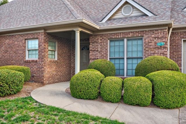 1479 Pine Needles Lane, Lexington, KY 40513
