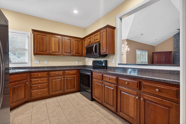 1479 Pine Needles Lane, Lexington, KY 40513