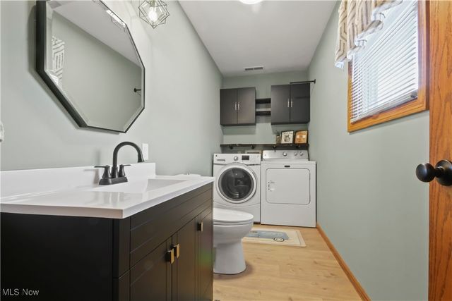 28196 Hartley Road, Beloit, OH 44609