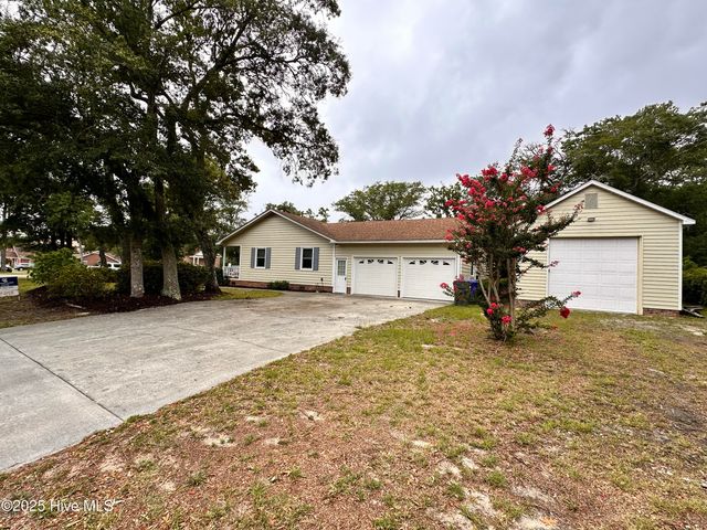1506 E Oak Island Drive, Oak Island, NC 28465