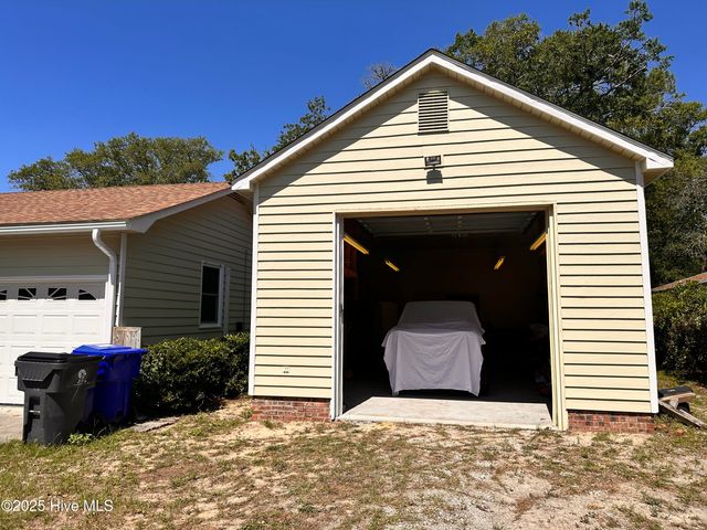 1506 E Oak Island Drive, Oak Island, NC 28465
