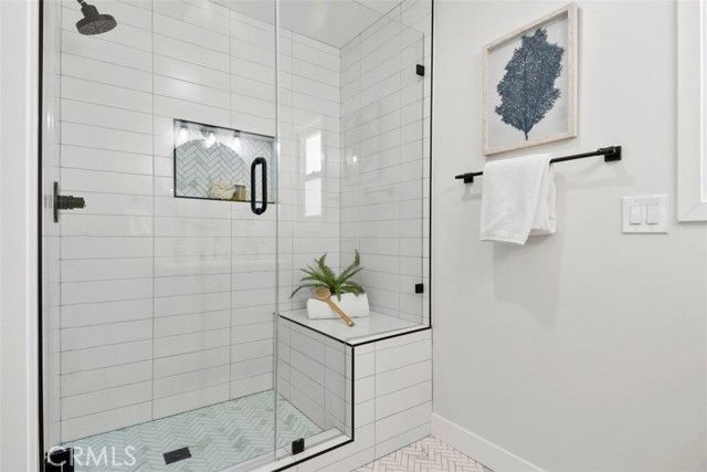 16622 Simonne Lane, Huntington Beach, CA 92647