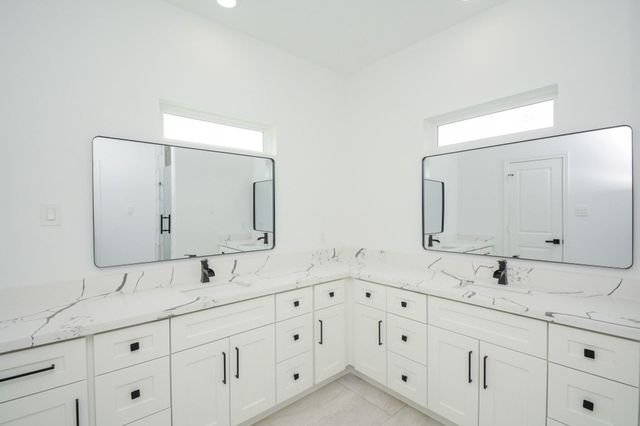 1415 E 35th Street, Houston, TX 77022