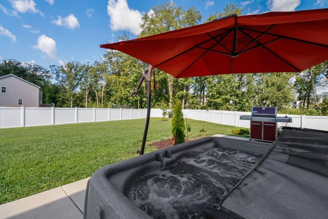 12366 Hawthorne Place, Cedar Lake, IN 46303