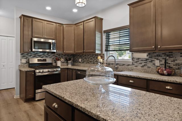 12366 Hawthorne Place, Cedar Lake, IN 46303