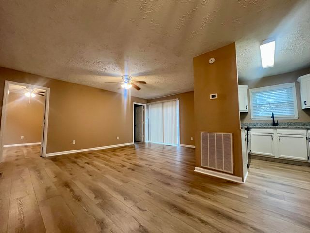 713 Mount Pisgah Road, Ringgold, GA 30736