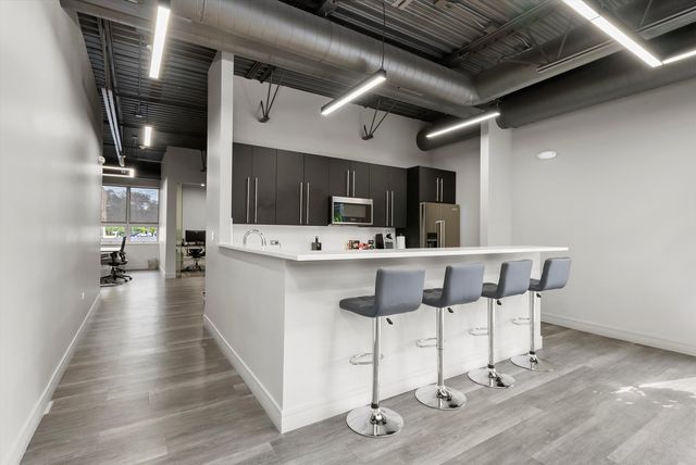 17W601 14th Street, Oakbrook Terrace, IL 60181