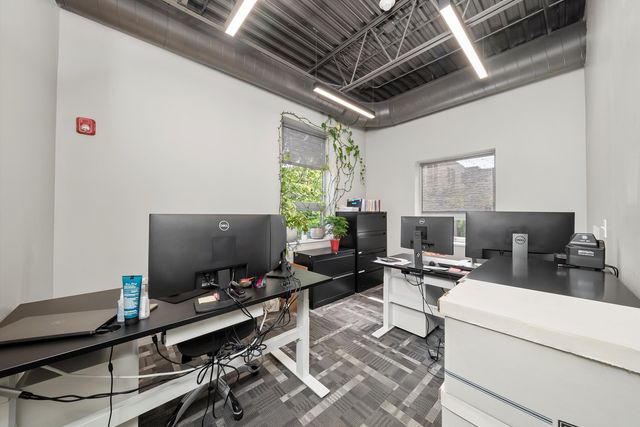 17W601 14th Street, Oakbrook Terrace, IL 60181