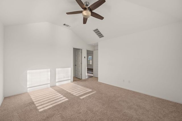 105 Tranchet DR, Georgetown, TX 78626